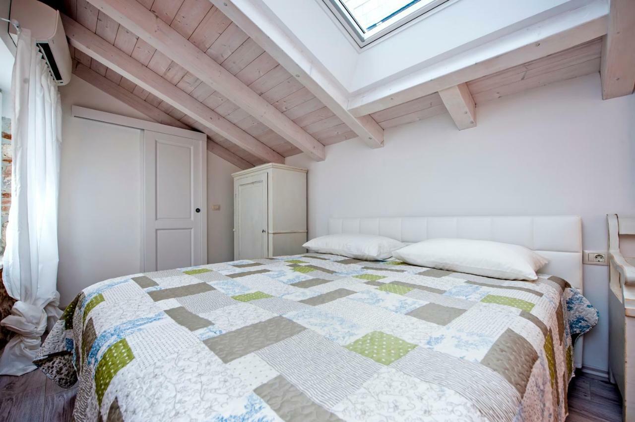 Apartment And Studio Ca' 3 Vie Rovinj Extérieur photo