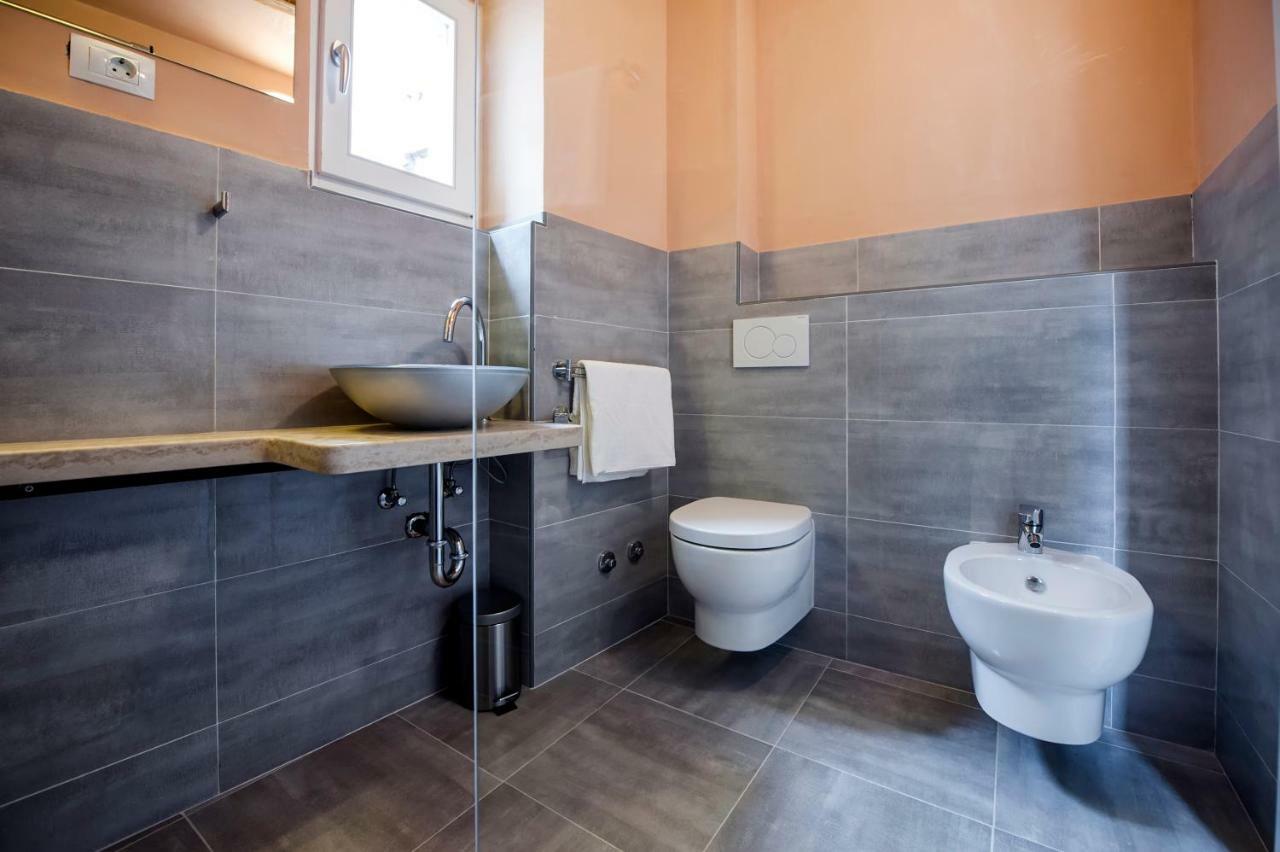 Apartment And Studio Ca' 3 Vie Rovinj Extérieur photo