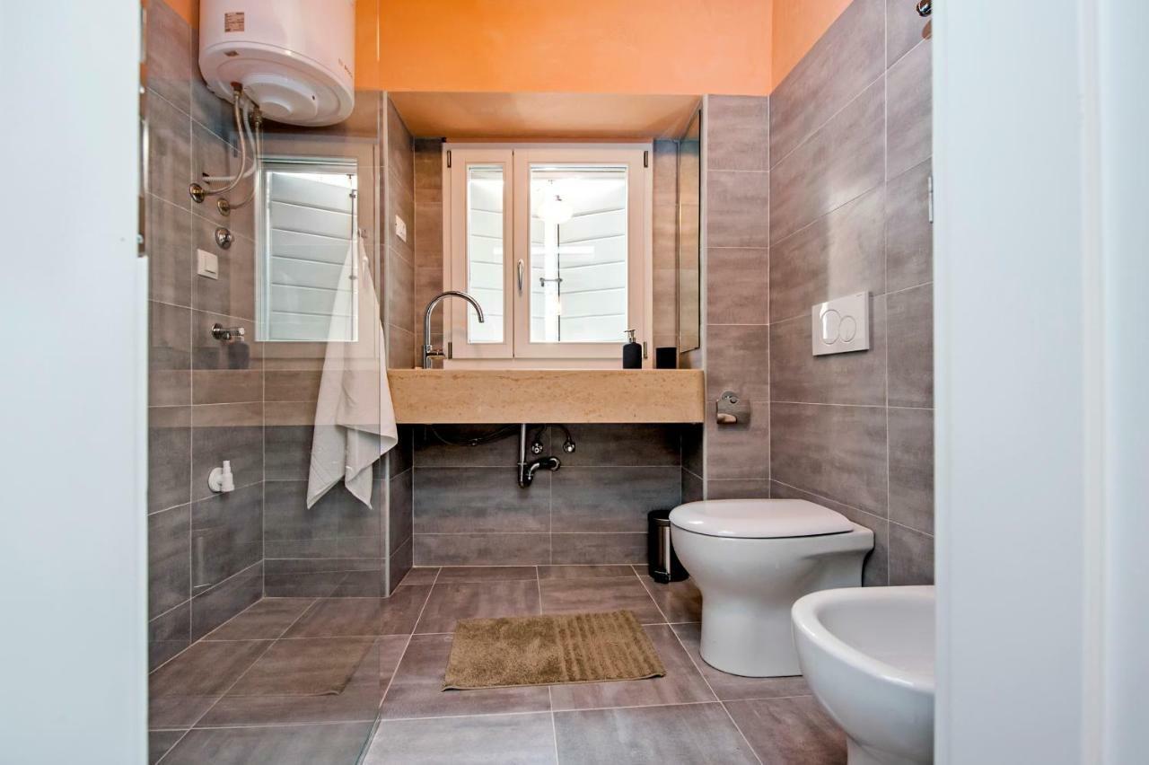 Apartment And Studio Ca' 3 Vie Rovinj Extérieur photo