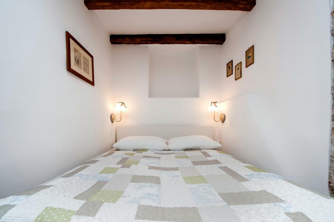 Apartment And Studio Ca' 3 Vie Rovinj Extérieur photo
